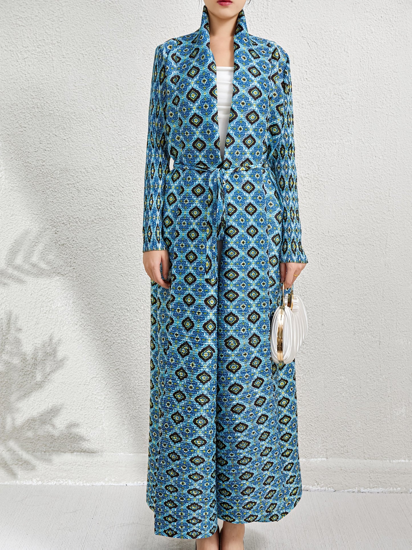 2025 New Arrival - Loose Fit, Long Sleeve Abaya for Muslim Women, Blue Geometric Print, Casual Style, High Stretch Fabric, Pleated Design, All-Season Wear, Casual Abaya | Geometric Print Abaya