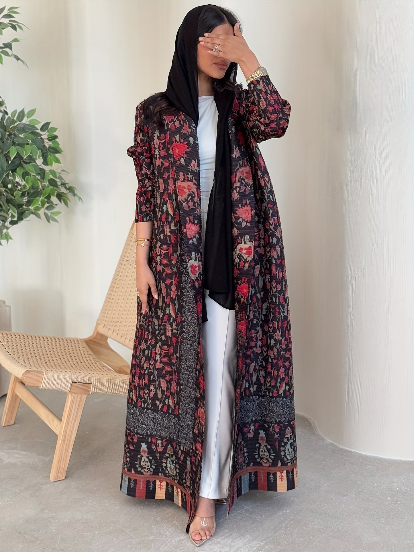 2025 Ramadan New Printed Abaya Long Robe for Women, Featuring Three-Dimensional Pleats, Long Sleeves, And a Minimalist Design. Recommended by Middle Eastern Bloggers for Vacation