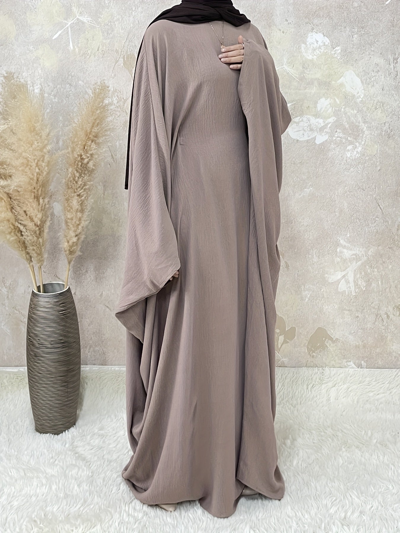 Women's Vintage Arabic Abaya Dress - Ramadan Modest Batwing Sleeve Long Dress with Waist Belt, Loose Fit Solid Black, Faux Pockets for All-Season Wear, Muslim Dress, Modest Apparel