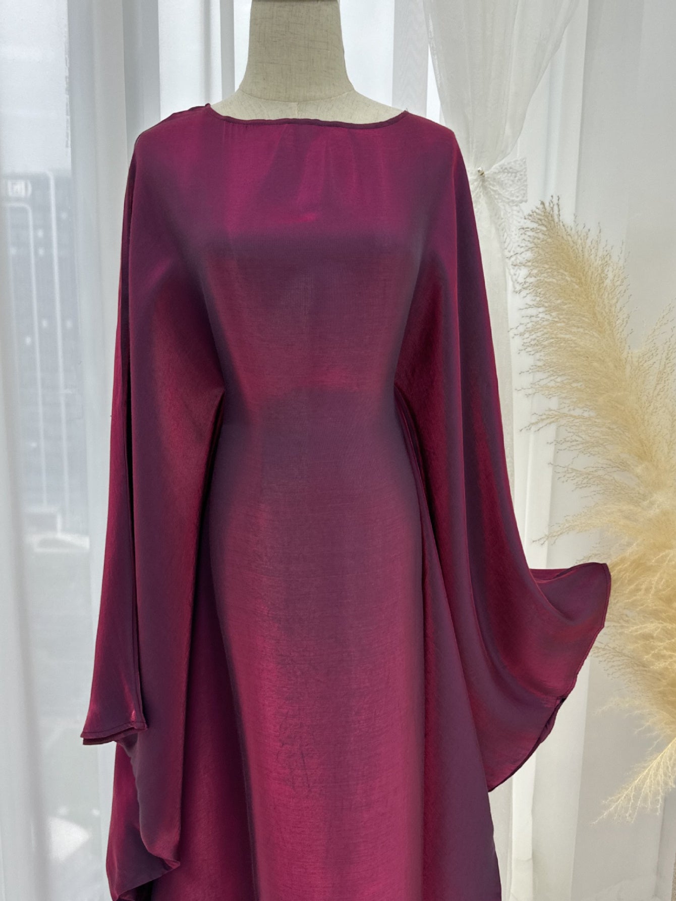 Plus Size, Women's Elegant Lavender Turkish Abaya Robe - Long Sleeve Floor-Length Party Dress with Princess Sleeves, Slim Fit All-Season Modest Gown for Dubai Events, Weddings