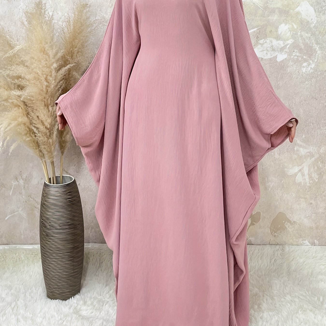 Women's Vintage Arabic Abaya Dress - Ramadan Modest Batwing Sleeve Long Dress with Waist Belt, Loose Fit Solid Black, Faux Pockets for All-Season Wear, Muslim Dress, Modest Apparel