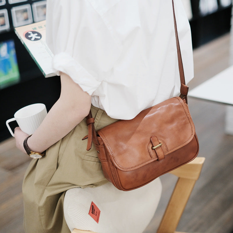 Japanese-Style Vintage Crossbody Shoulder Bag - Genuine Leather with Adjustable Strap & Golden-Tone Clasps, Zipper Closure, Polyester Lining