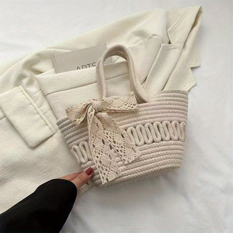 Handbag Women's Straw Basket Handmade Bag Holiday Picnic Spring Trip Photo Beach Bag Single Shoulder Woven Small Bag Elegant Lady