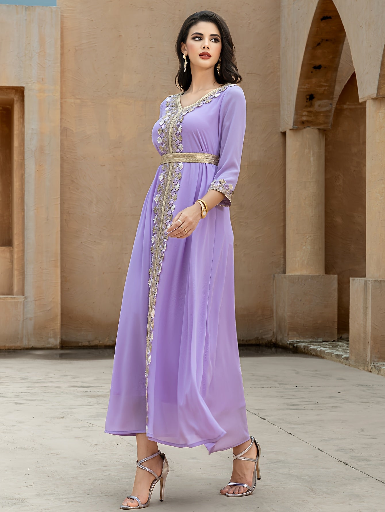 Women's Elegant Middle Eastern Turkish Abaya - Solid Color 100% Polyester with Lace Trim & Golden Accents, Long Sleeve Loose Fit for All-Season Wear, Hand Wash Only