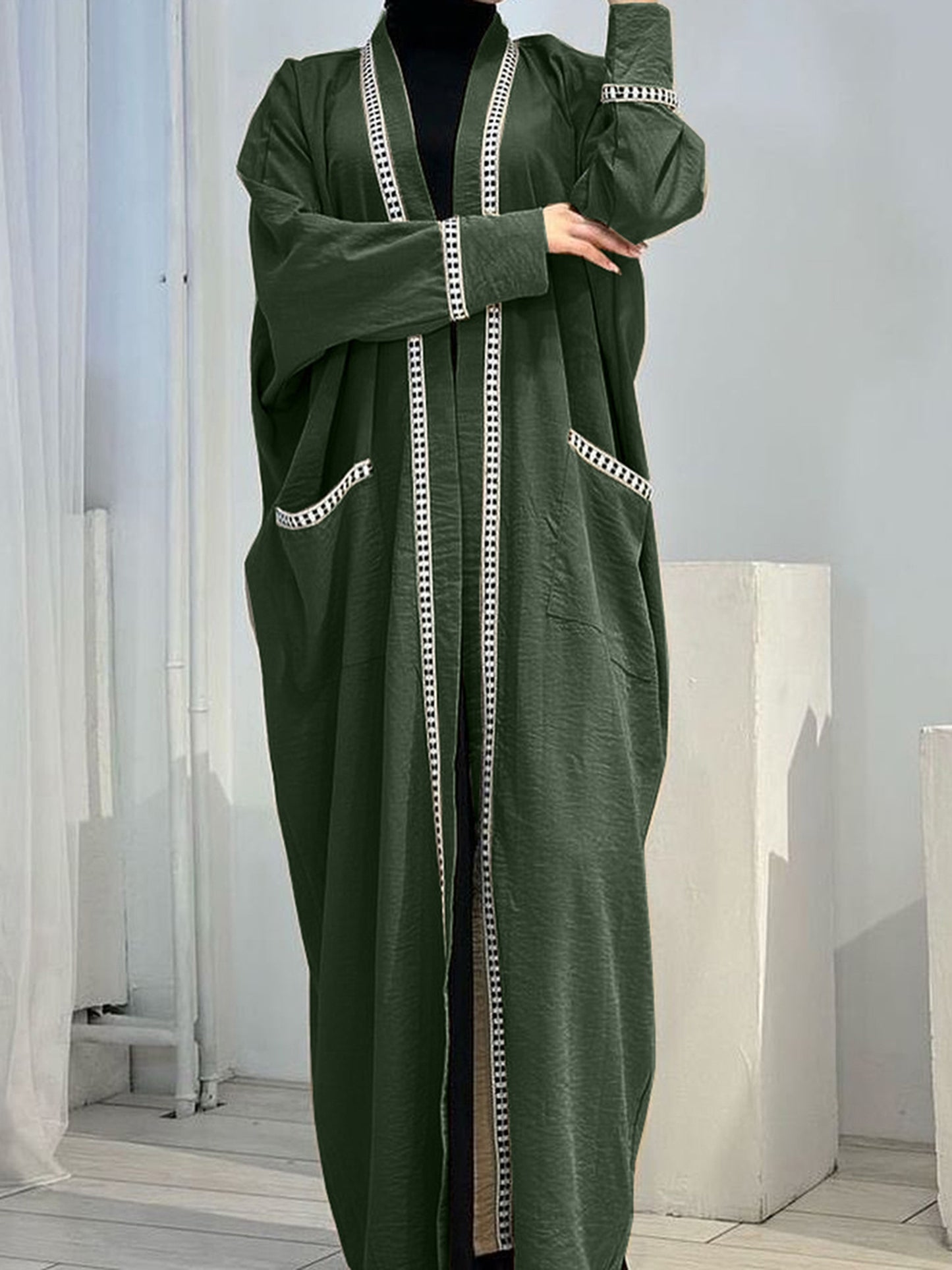 Women's Elegant Olive Green & Black Contrast Trim V-Neck Long Sleeve Kaftan Robe - Loose Fit All-Season Machine Washable Arab Cardigan for Home & Casual Wear, Decorative Detailing