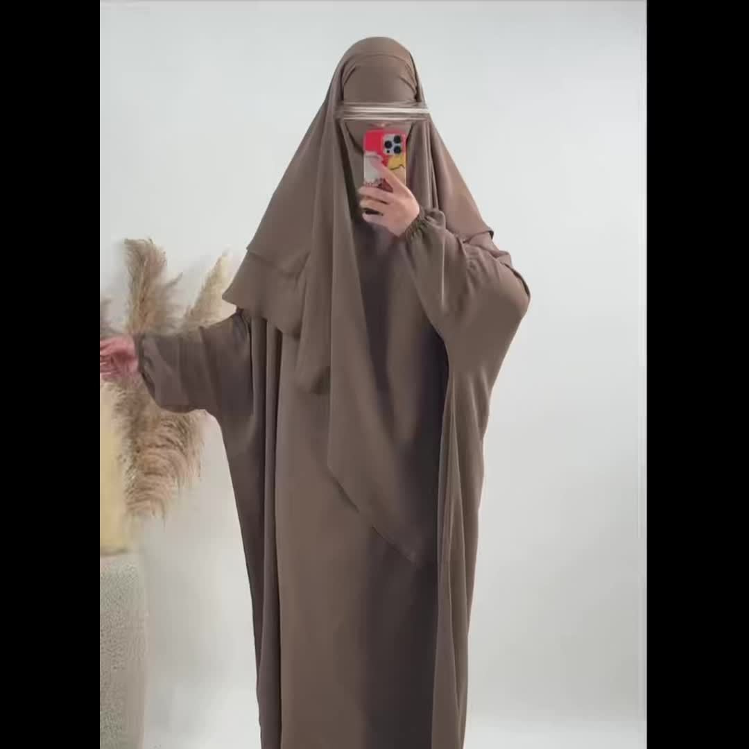 Plus Size - A Set of Elegant Plus Size Women Jilbaab Dresses, Middle East Dubai Solid Color Robe Dress Two Piece Set, Perfect for Ramadan And Islamic Prayers Abaya Femme Women Abaya Dubai Islamic Clothing Abaya Hijab Femme Prayer Jil