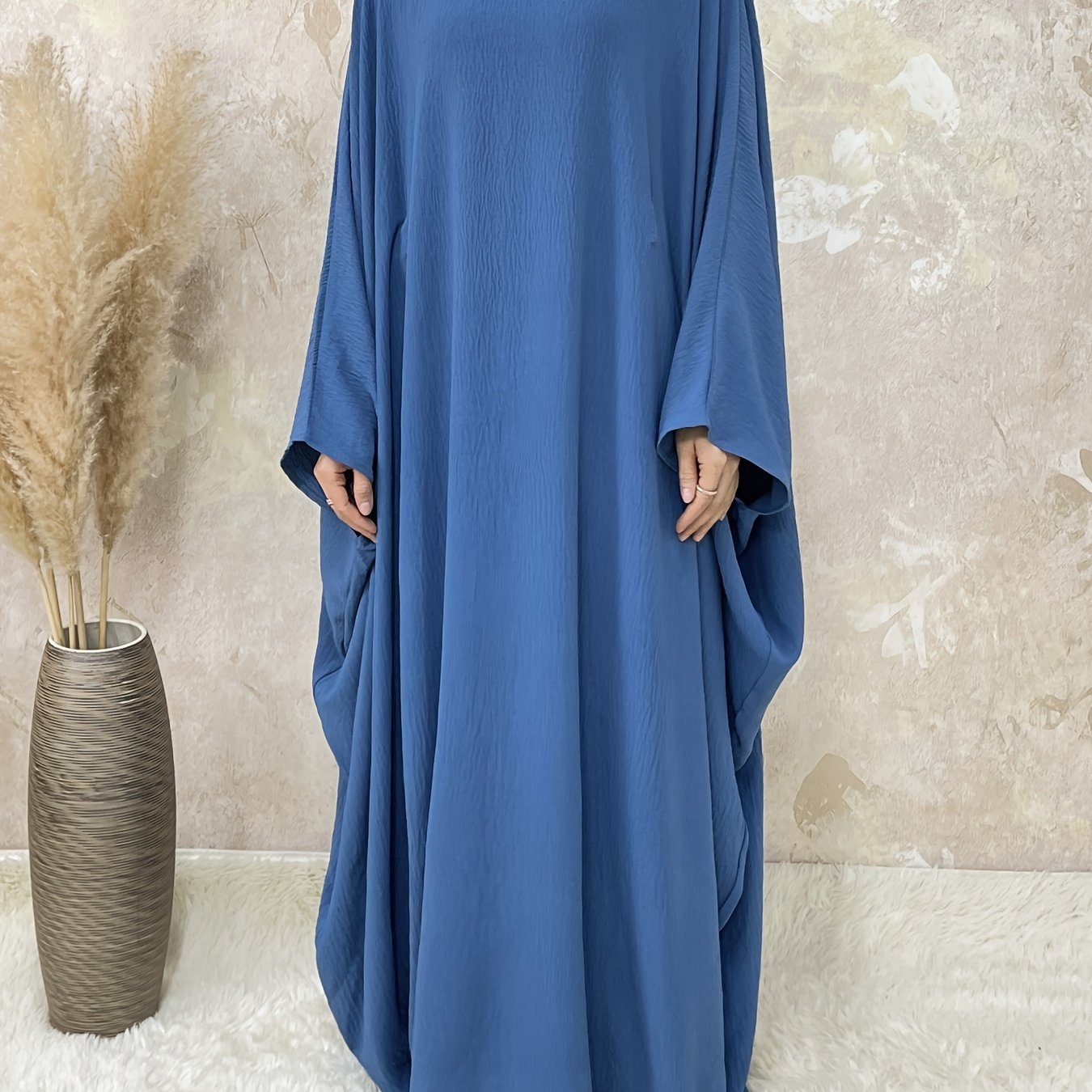 Women's Vintage Arabic Abaya Dress - Ramadan Modest Batwing Sleeve Long Dress with Waist Belt, Loose Fit Solid Black, Faux Pockets for All-Season Wear, Muslim Dress, Modest Apparel