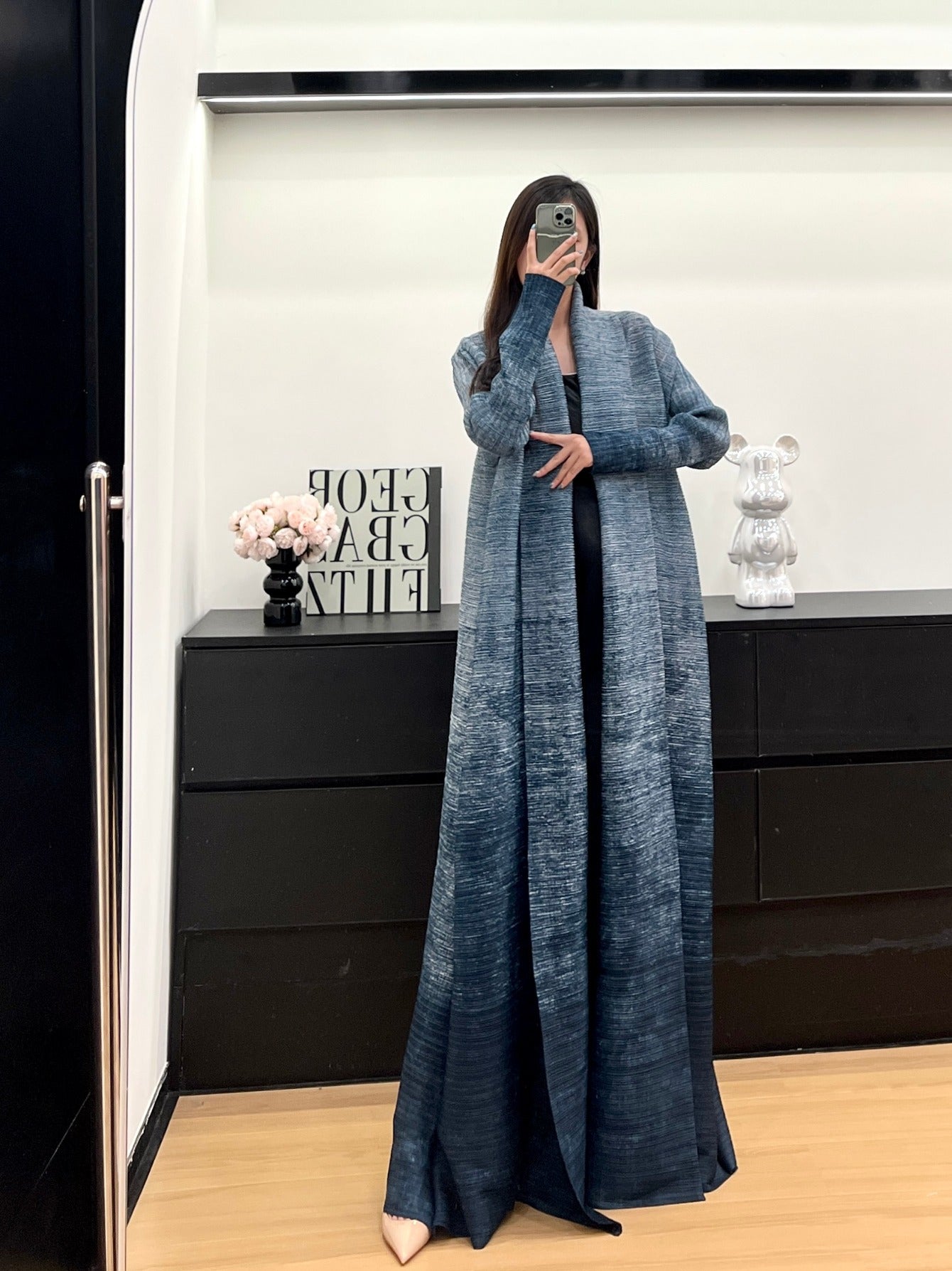 Women's Vintage-Inspired Geometric Print Long Robe Abaya with Tie Waist - Loose Fit, High Stretch, Blue & Black Design, Perfect for Spring/Summer/Fall Festivals