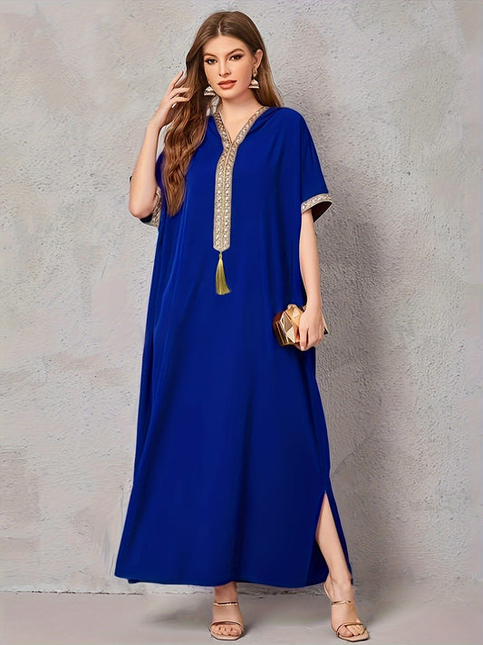 Tailored Hooded Robe with Decorative Tassels for Middle Eastern Women, Perfect for Casual Vacations And Home Wear