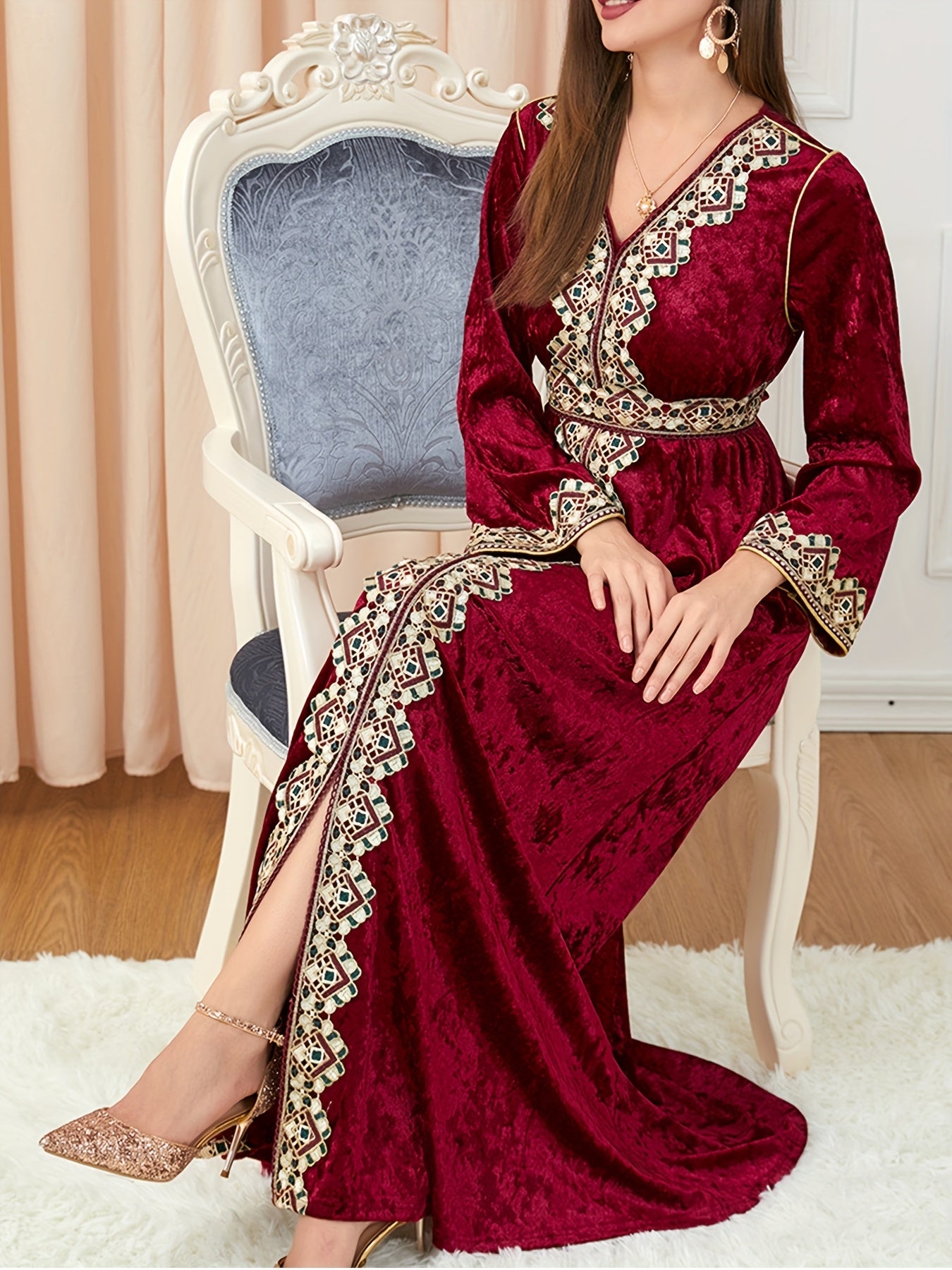 Women's Muslim Velvet Embroidered Abaya with Long Sleeves, V-Neck Moroccan Party Kaftan, Turkish Arabic Maxi Dress.