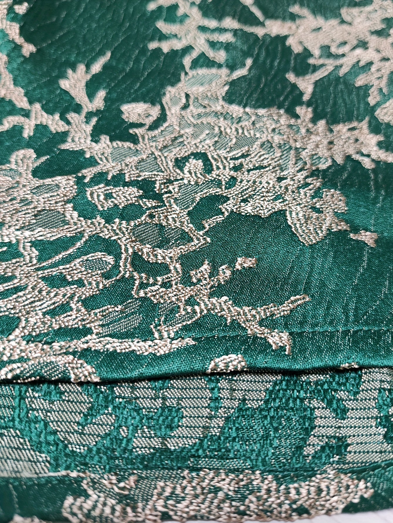 Elegant Green Floral Embroidered Long Sleeve Maxi Kaftan Abaya Dress - Polyester, Machine Washable, Non-Stretch Fabric for All Seasons
