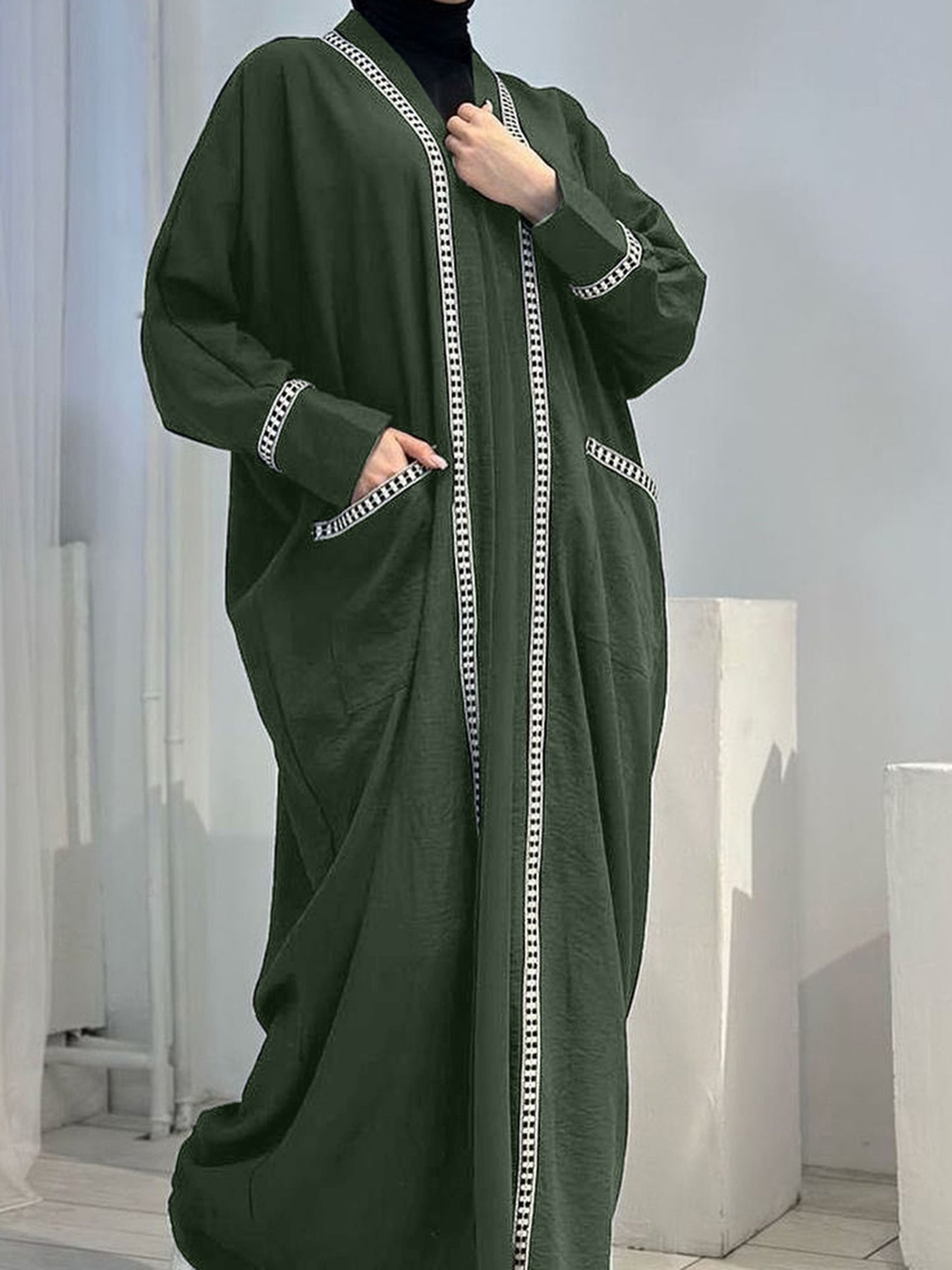 Women's Elegant Olive Green & Black Contrast Trim V-Neck Long Sleeve Kaftan Robe - Loose Fit All-Season Machine Washable Arab Cardigan for Home & Casual Wear, Decorative Detailing