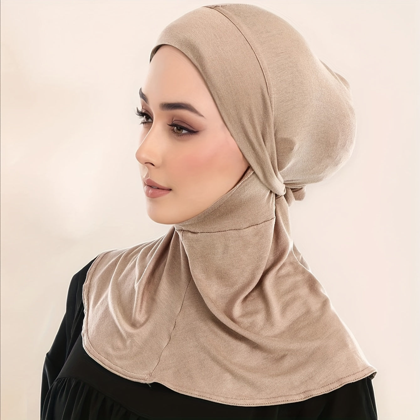 Women's Adjustable Elastic Hijab Scarf - Breathable, Middle Eastern-Inspired Design, Durable Fabric for Ramadan & Daily Wear, White & Black
