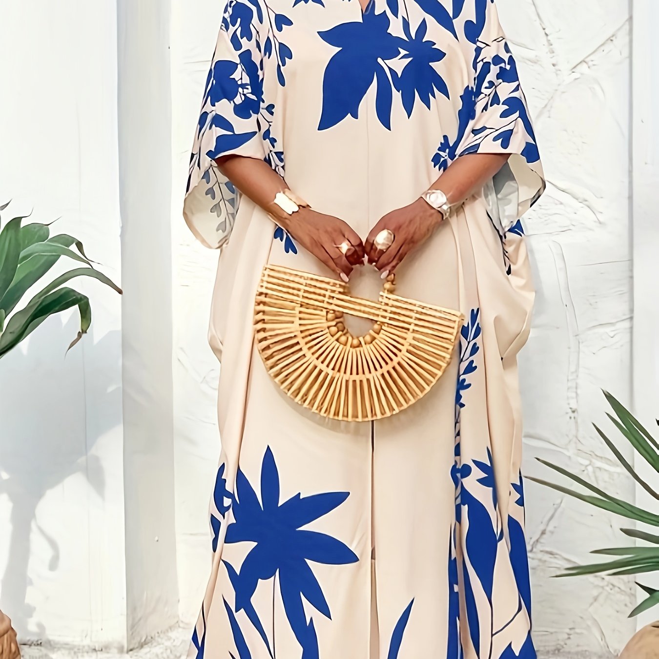 Plus Size, Autumn/Winter Plus Size Blue and White Botanical Print Elegant Dress, Flattering and, Versatile for Daily Outings, Suitable for Christmas, Valentine's Day, and Various Holiday Occasions