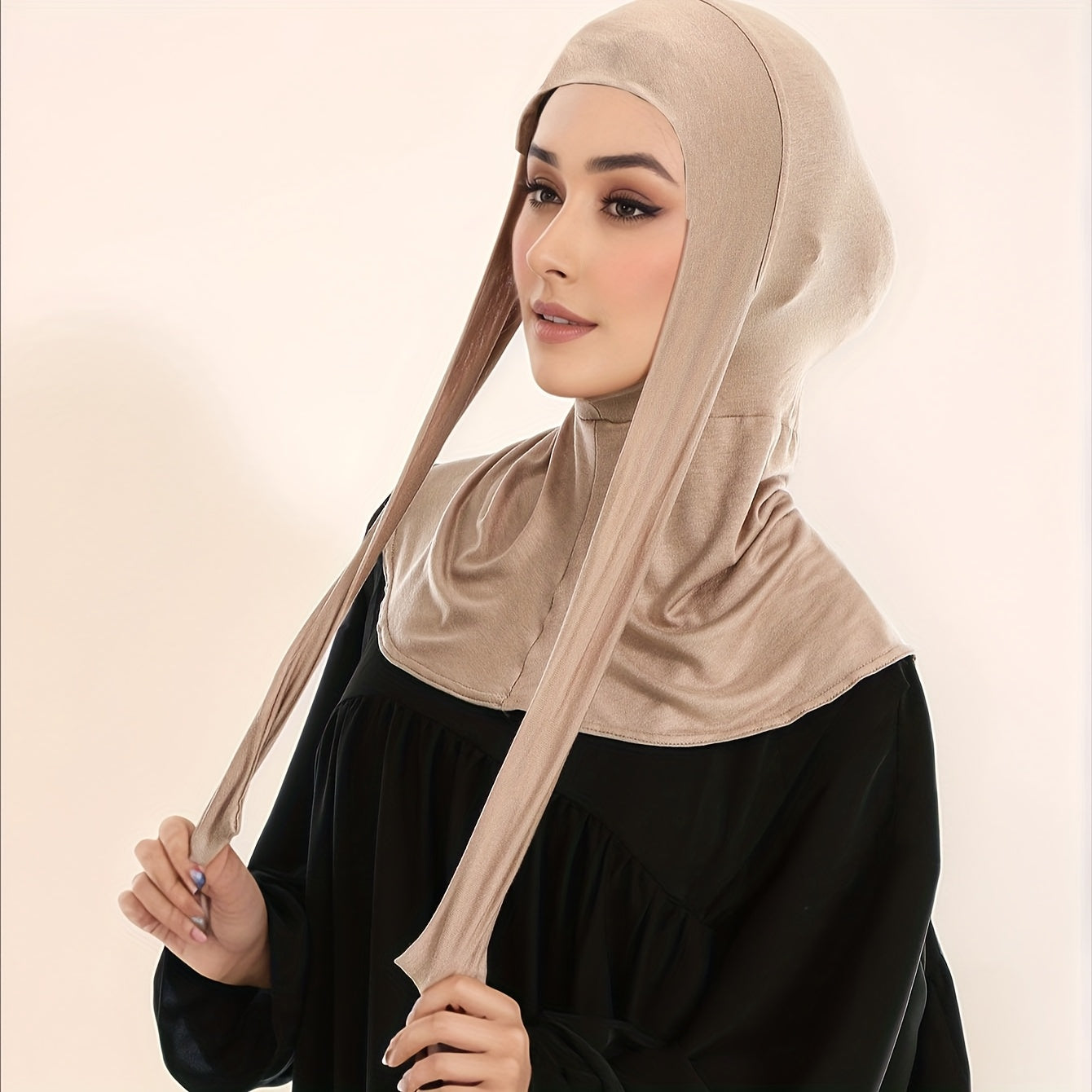 Women's Adjustable Elastic Hijab Scarf - Breathable, Middle Eastern-Inspired Design, Durable Fabric for Ramadan & Daily Wear, White & Black