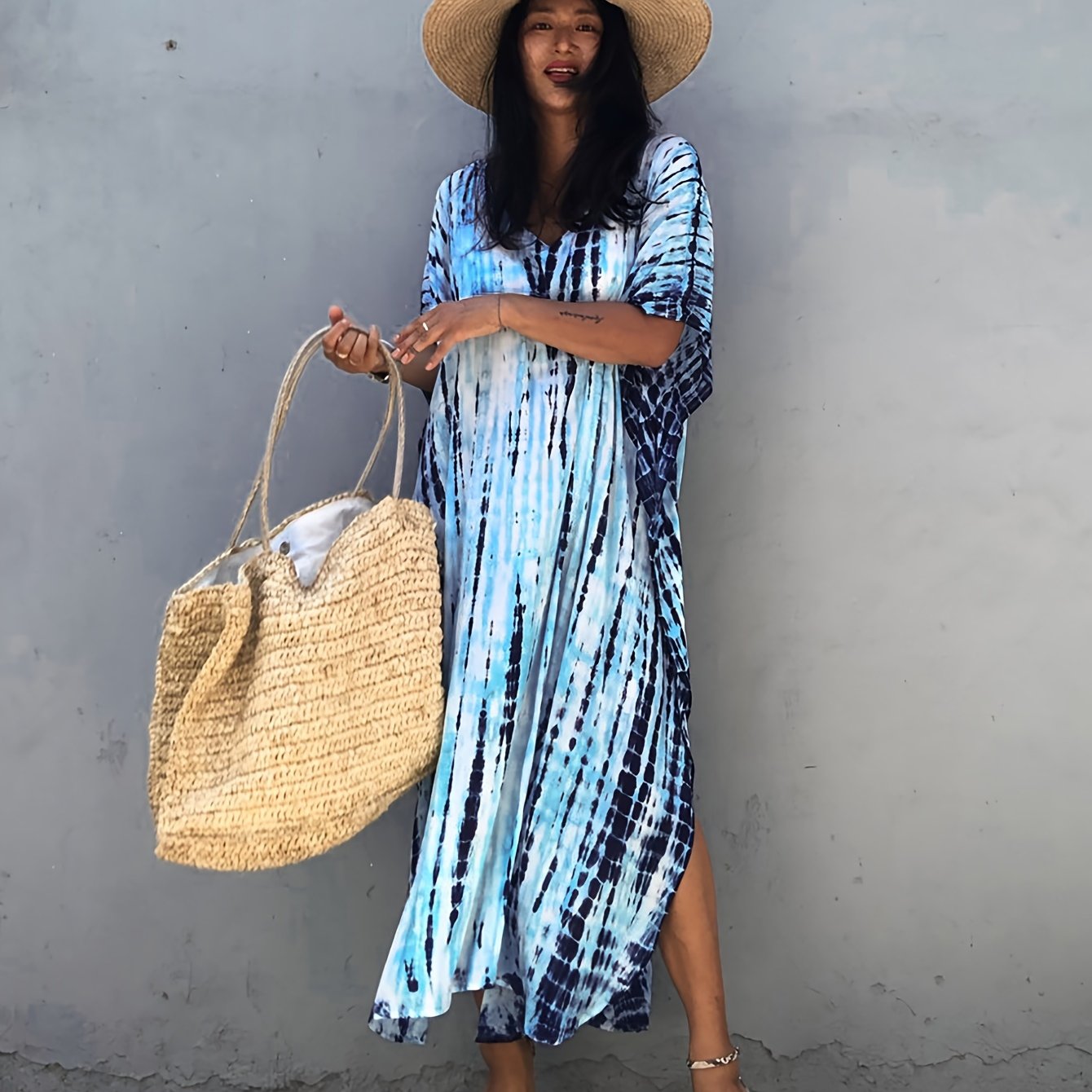 Women's V-Neck Long Robe Dress - Breathable Kaftan with Black & White Ethnic Print