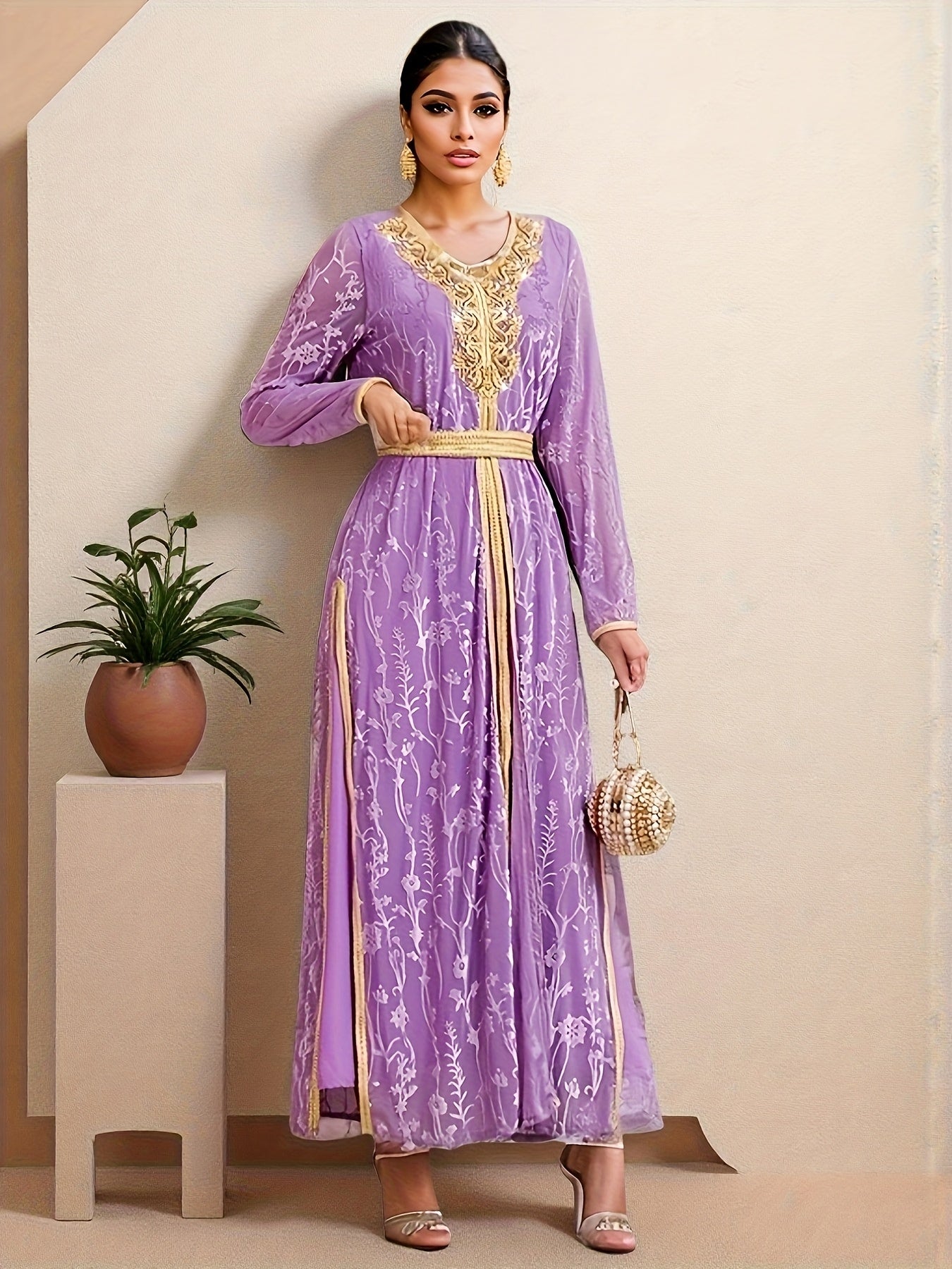 Women's Middle Eastern-Inspired Casual Abaya Dress - Lavender Sleeve with Lace Trim & Golden Belt, 100% Polyester Lightweight Spring/Summer Dress, Elegant Hand Wash Only Solid Color Dress
