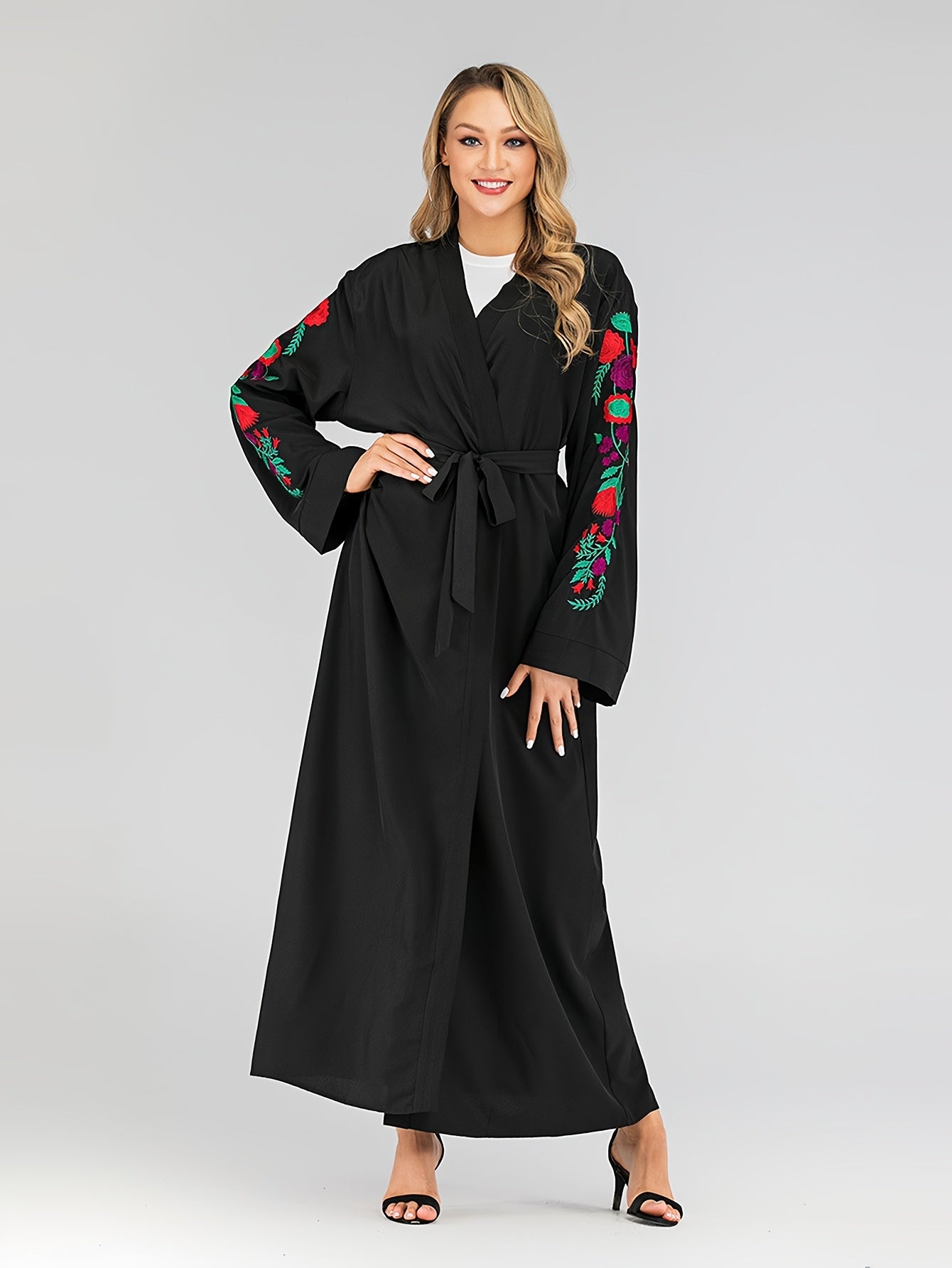 Women's Elegant Islamic Emirati Abaya Robe - Long Sleeve Islamic Dress with Belt, Black with Floral pattern, Lightweight Non-Stretchy Fabric for Everyday & Ramadan