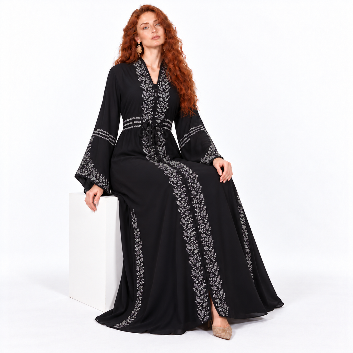 Elegant Black Silver Embroidered Lebaran Kaftan