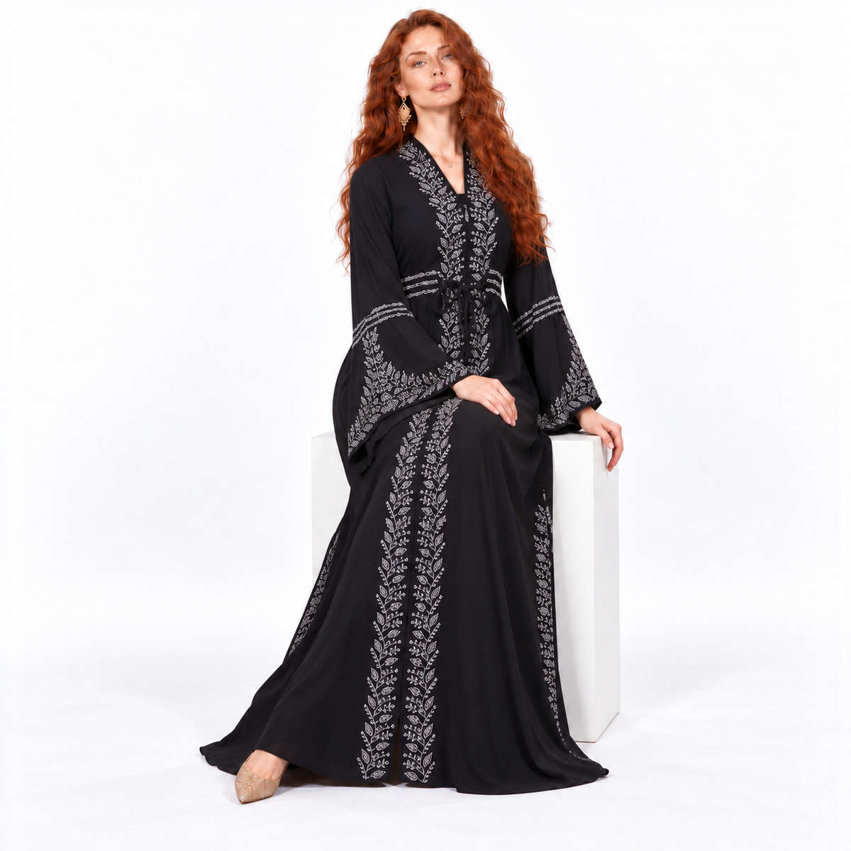 Elegant Black Silver Embroidered Lebaran Kaftan
