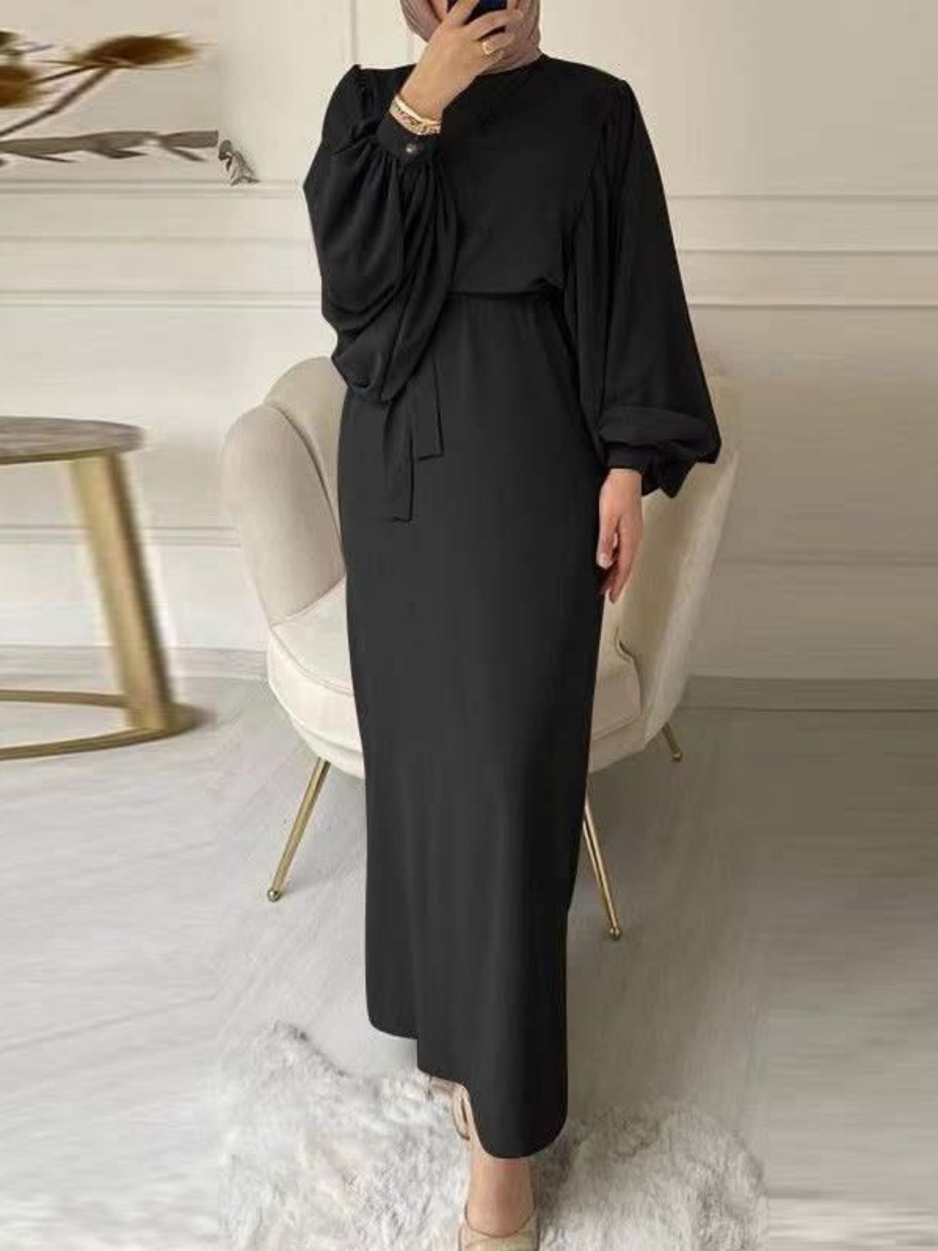 Elegant Women's Long Dress in Solid Color with Lantern Sleeves and Round Neckline