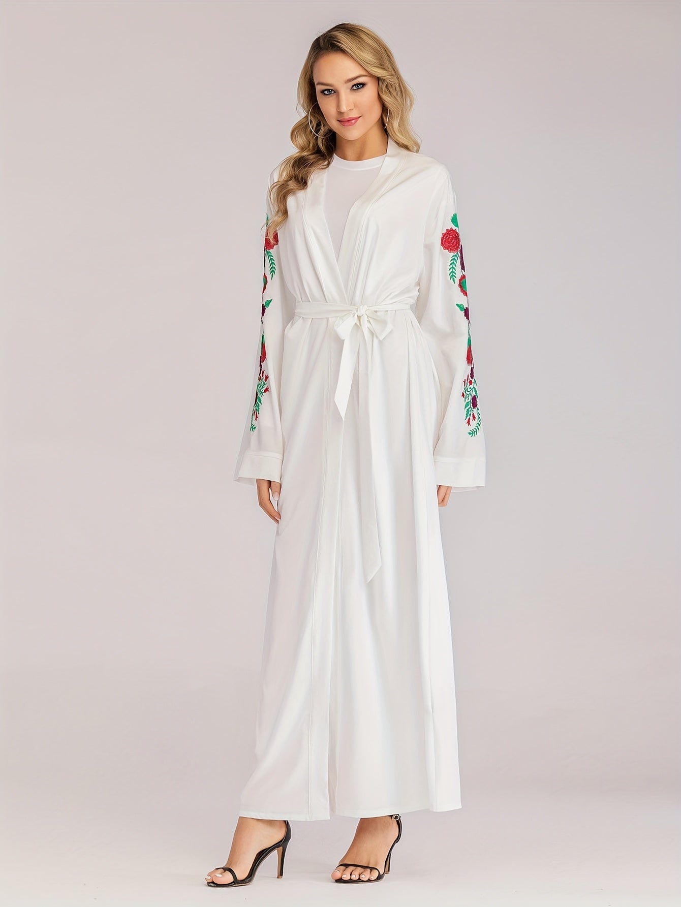 Women's Elegant Islamic Emirati Abaya Robe - Long Sleeve Islamic Dress with Belt, Black with Floral pattern, Lightweight Non-Stretchy Fabric for Everyday & Ramadan