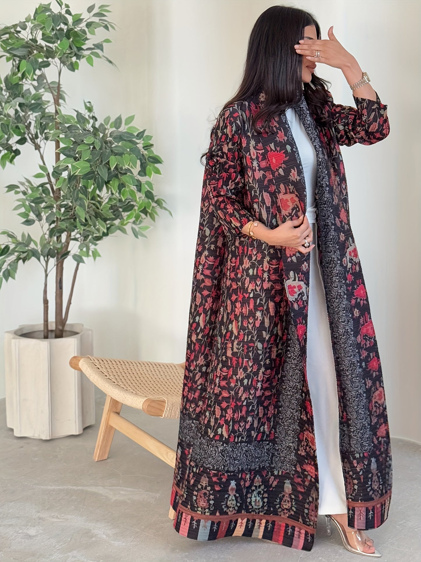 2025 Ramadan New Printed Abaya Long Robe for Women, Featuring Three-Dimensional Pleats, Long Sleeves, And a Minimalist Design. Recommended by Middle Eastern Bloggers for Vacation