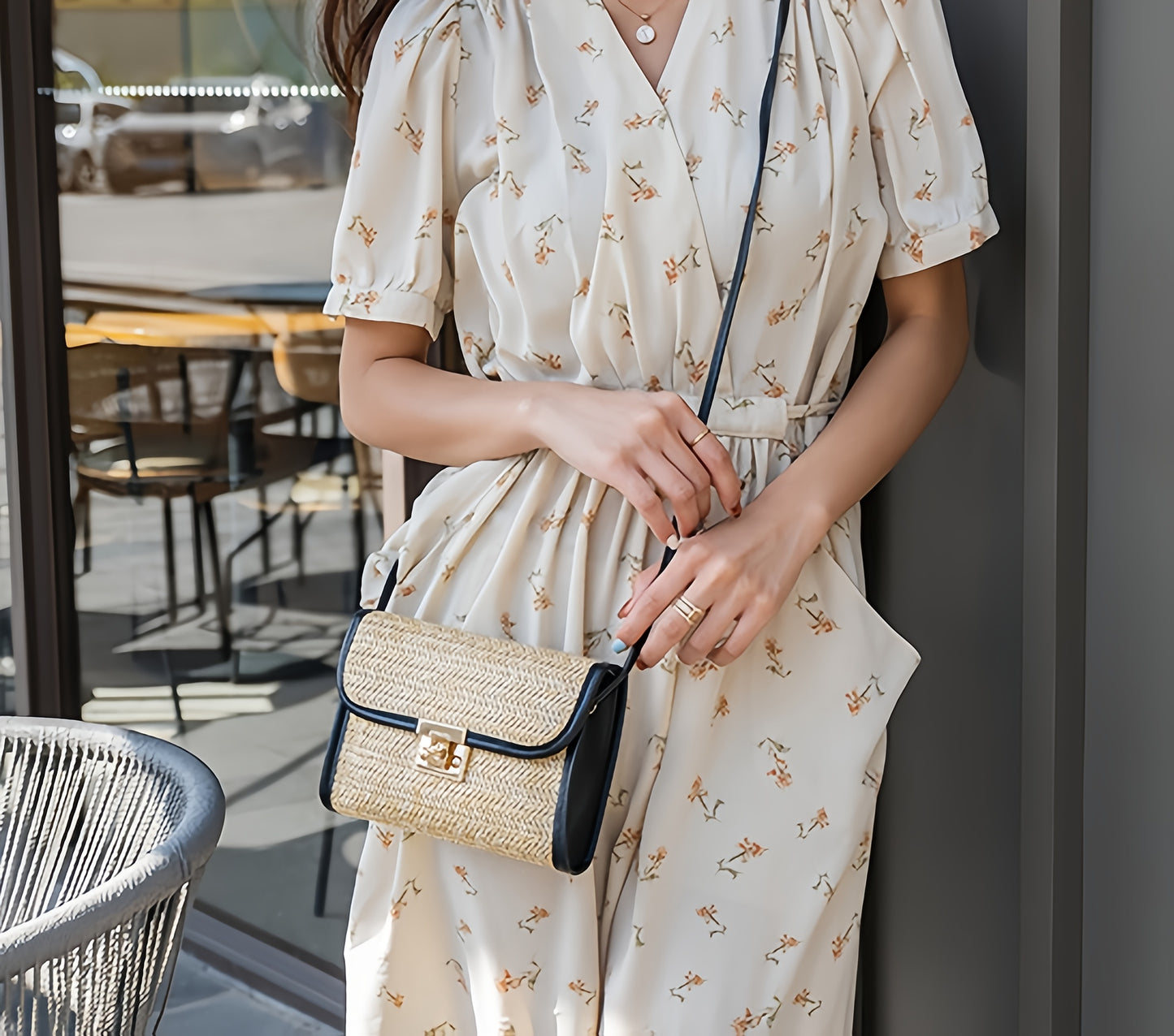 Women's WCrossbody Bag | New Summer Straw Bags, Travel Essentials, Beach Bag, Cosmetic Bag, Lightweight, Fashionable, And High-end