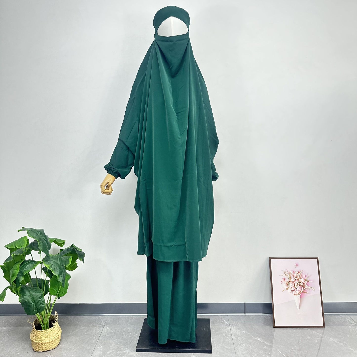 Middle East Dubai Women's Solid Color Loose Jilbaab Two-Piece Set with Large Hijab for Export