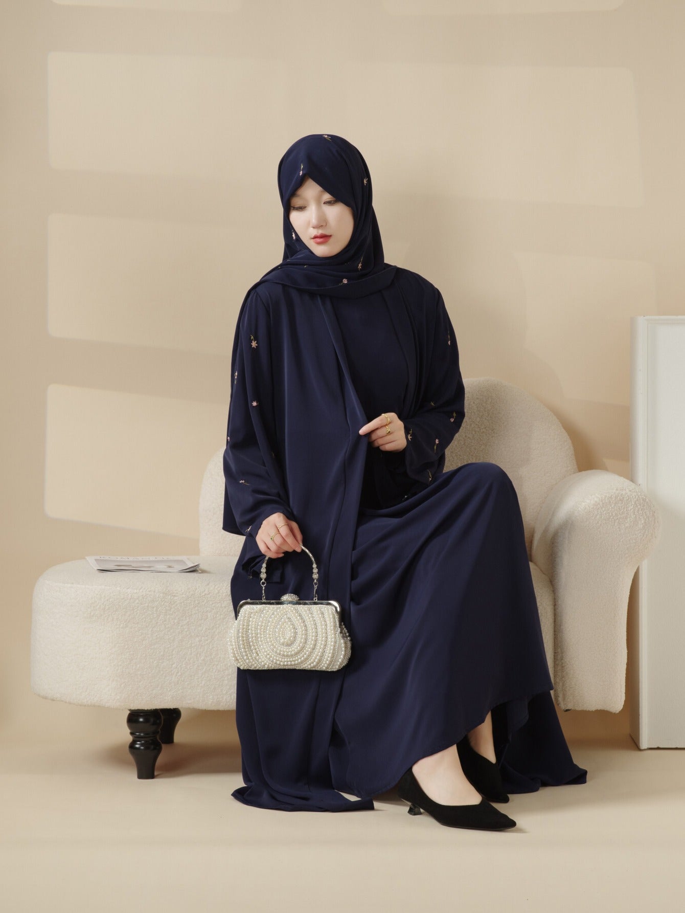 Tulip Embroidery Open Abaya 4pcs set: Includes open abaya, inner dress, matching belt, and hijab