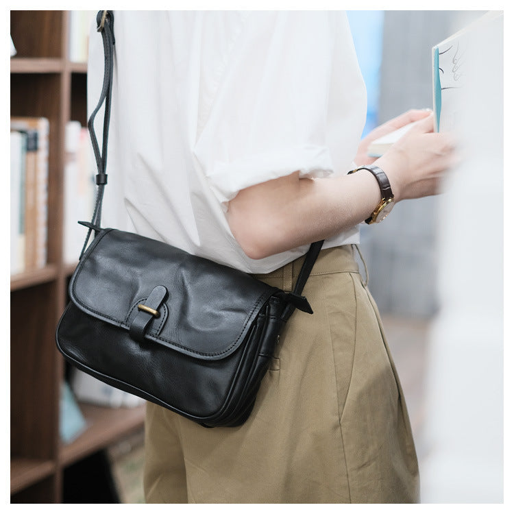 Japanese-Style Vintage Crossbody Shoulder Bag - Genuine Leather with Adjustable Strap & Golden-Tone Clasps, Zipper Closure, Polyester Lining