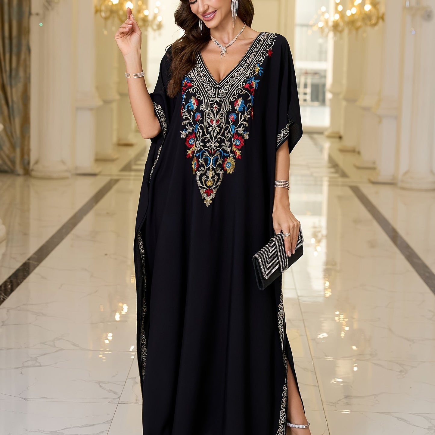 EDOLYNSA Ramadan Flowy Kaftan Gown with a V-Neck, Featuring Vibrant, Batwing Sleeves, Side Slits, And a Chic Design, Perfect for Large Sizes As a Resort Robe Or a Casual And Comfy Beach Cover-Up for Bikinis, Model Q1761.