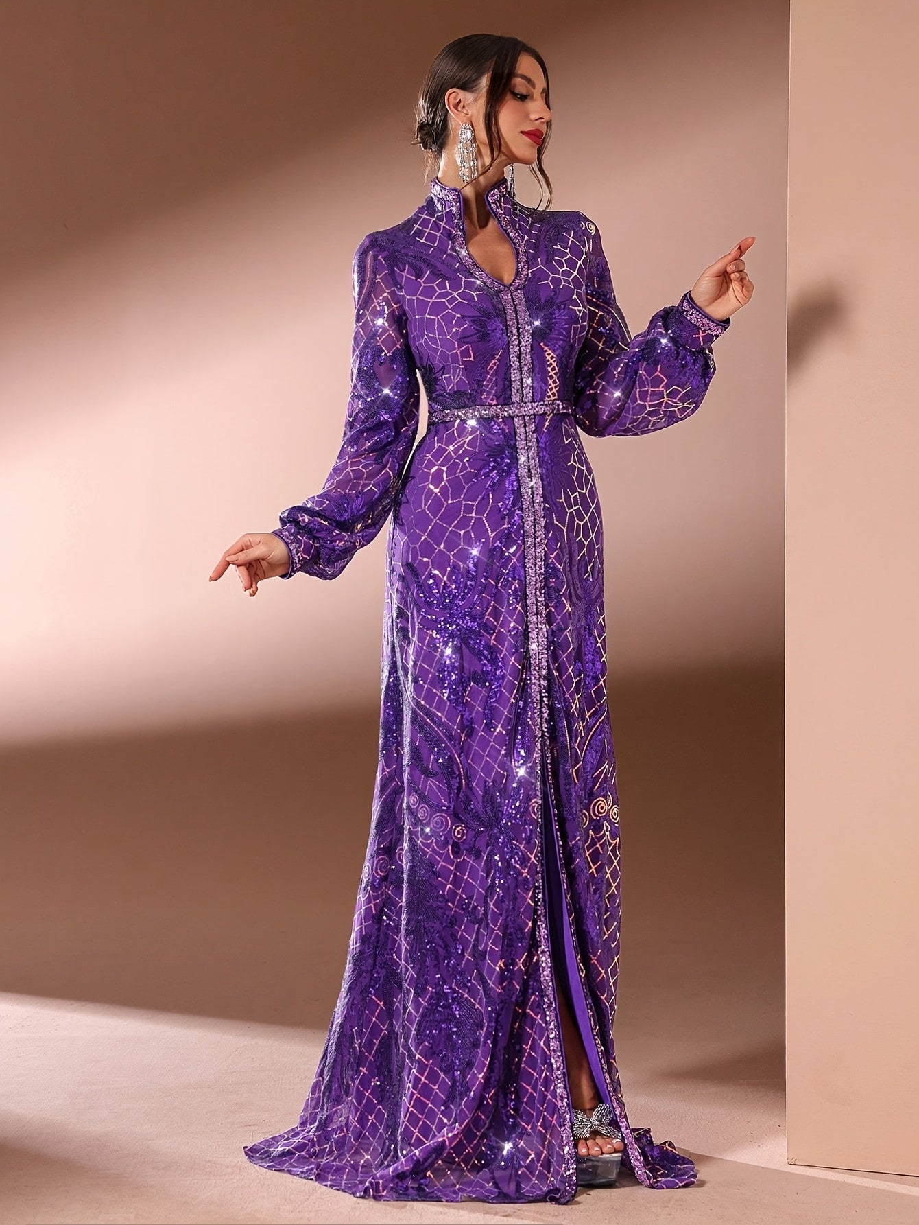 Elegant Women's Long Arabian Abaya Gown - V-Neck with Sequin Detail, Long Sleeves, High-Low Hem, Zipper Closure, Perfect for Formal Events, Birthdays, and Banquets, Banquet Attire, Striped Texture, Intricate Design