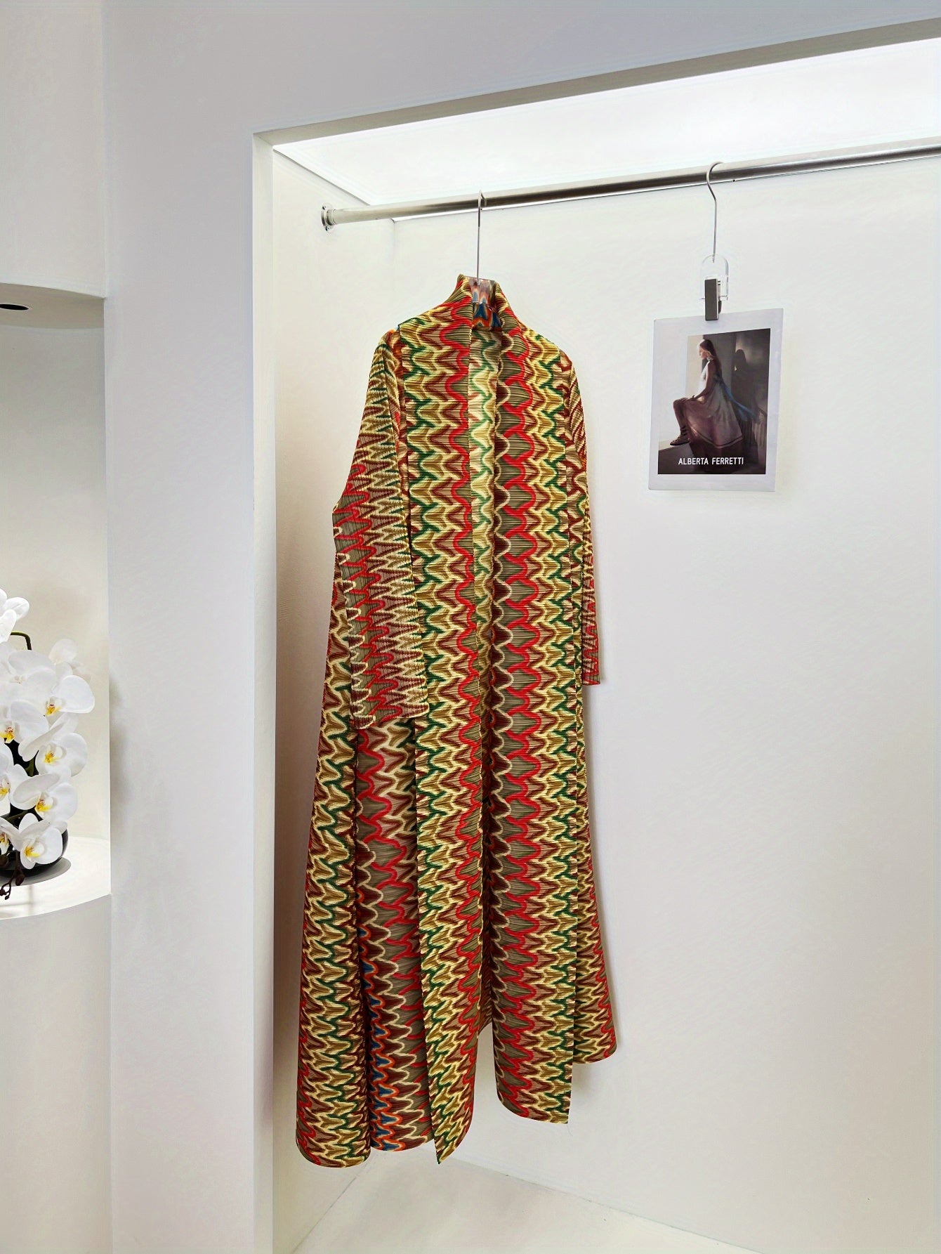 2025 Spring/Summer New Miyake Wrinkled Art Islamic Emirati Abaya Dress Muslim Loose Large Size Breathable