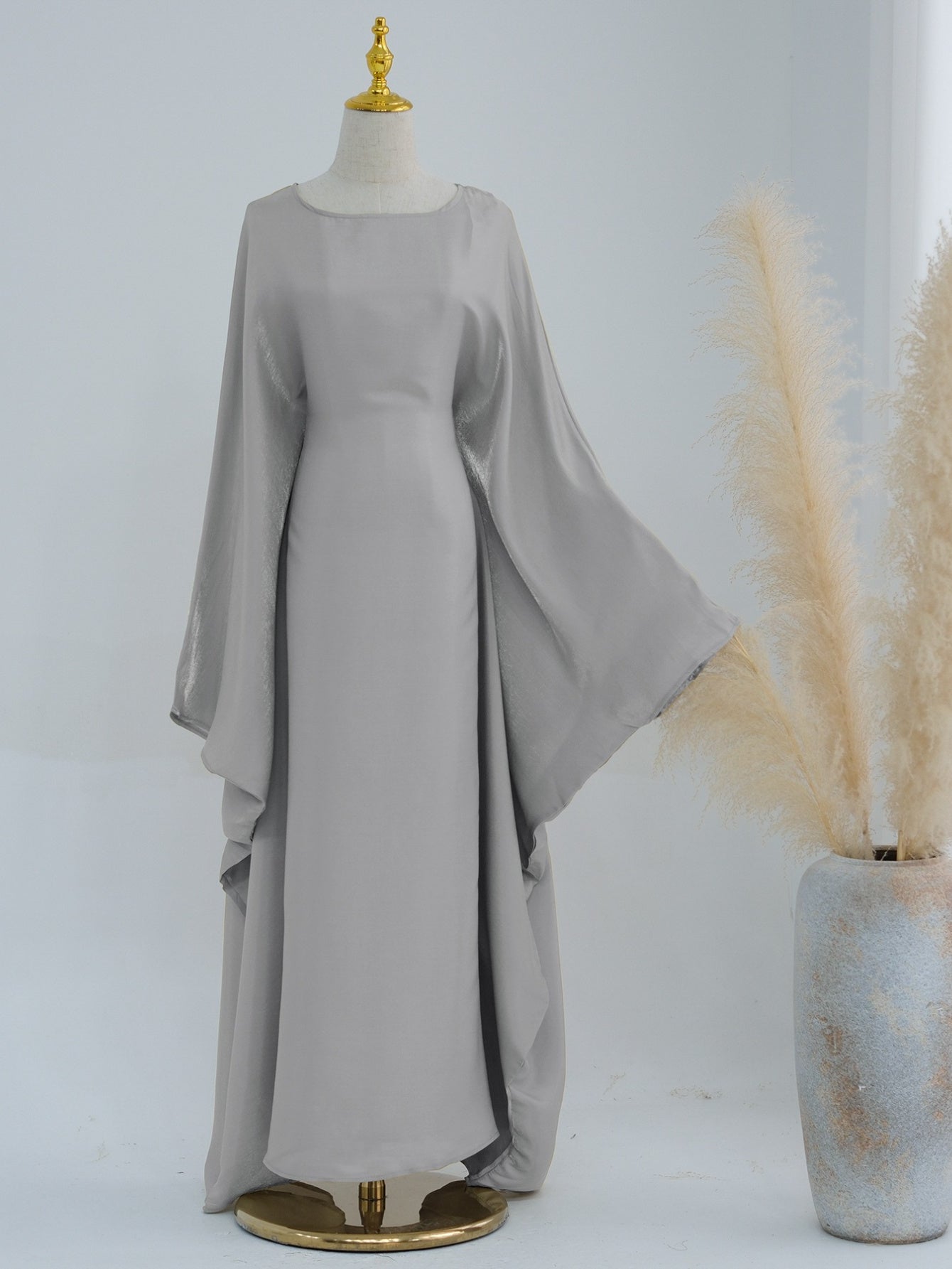 Plus Size, Women's Elegant Lavender Turkish Abaya Robe - Long Sleeve Floor-Length Party Dress with Princess Sleeves, Slim Fit All-Season Modest Gown for Dubai Events, Weddings