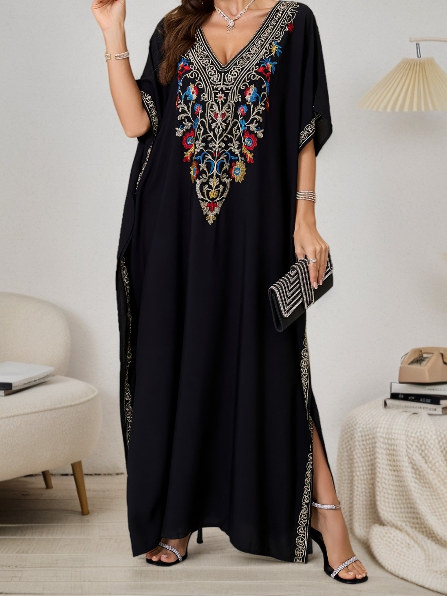 EDOLYNSA Ramadan Flowy Kaftan Gown with a V-Neck, Featuring Vibrant, Batwing Sleeves, Side Slits, And a Chic Design, Perfect for Large Sizes As a Resort Robe Or a Casual And Comfy Beach Cover-Up for Bikinis, Model Q1761.