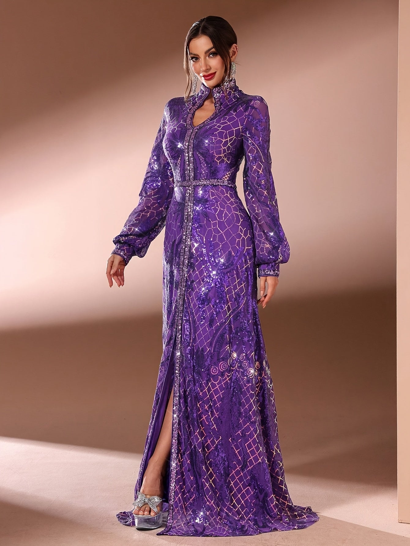 Elegant Women's Long Arabian Abaya Gown - V-Neck with Sequin Detail, Long Sleeves, High-Low Hem, Zipper Closure, Perfect for Formal Events, Birthdays, and Banquets, Banquet Attire, Striped Texture, Intricate Design